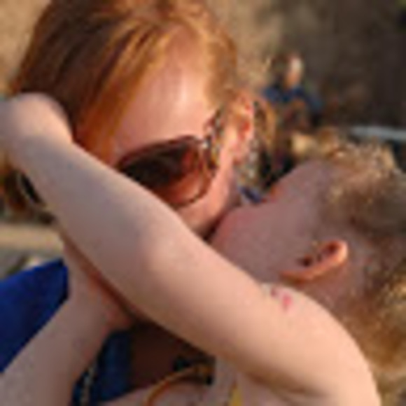 Meet your Posher, Robyn - Picture 1 of 1